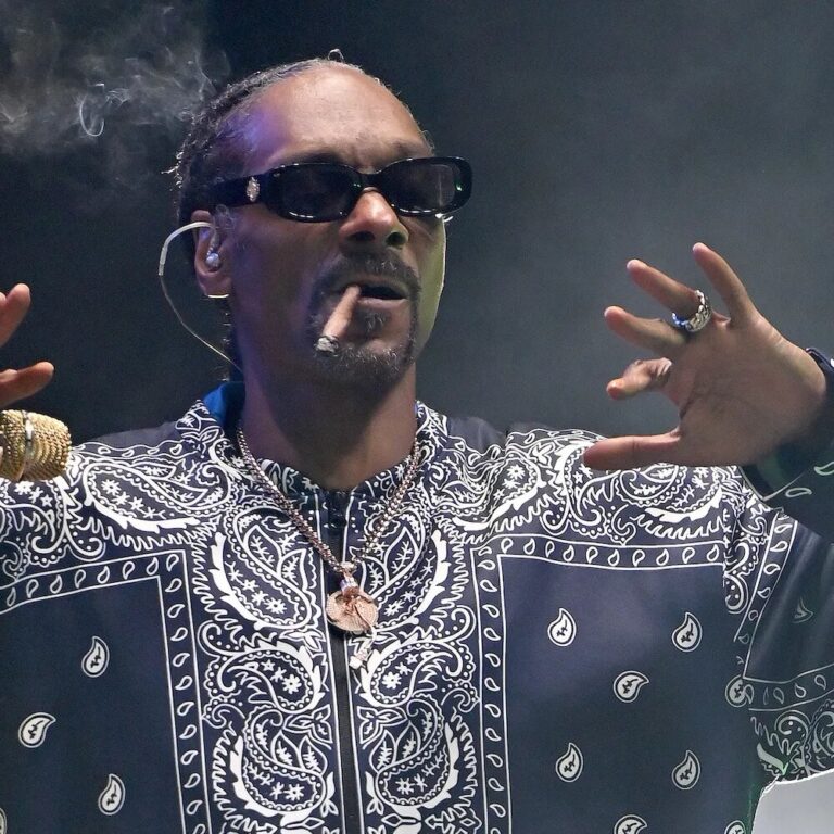 Snoop Dogg: More Than Music – Height, Net Worth, and Personal Insights