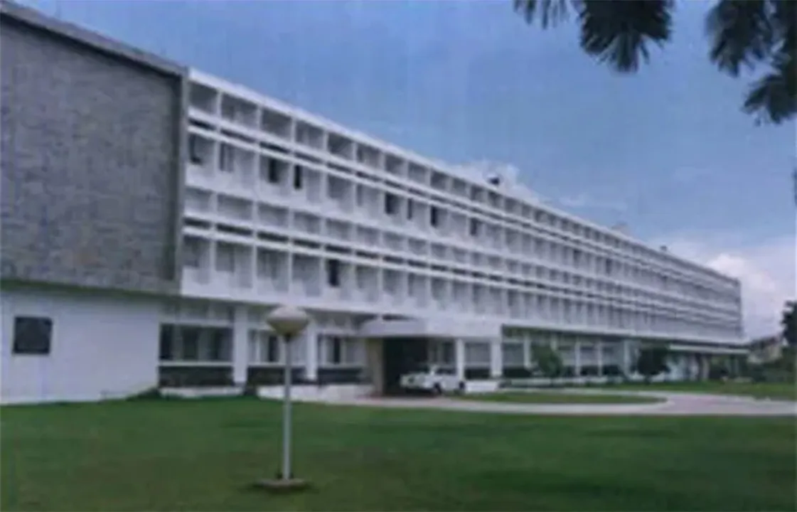 ସଙ୍କୁଚିତ ହେଉଛି ଓୟୁଏଟି ଜମି: ଦଖଲରେ ୪୦୨୪ ଏକର, ରେକର୍ଡରେ ୪୧୮ ଏକର