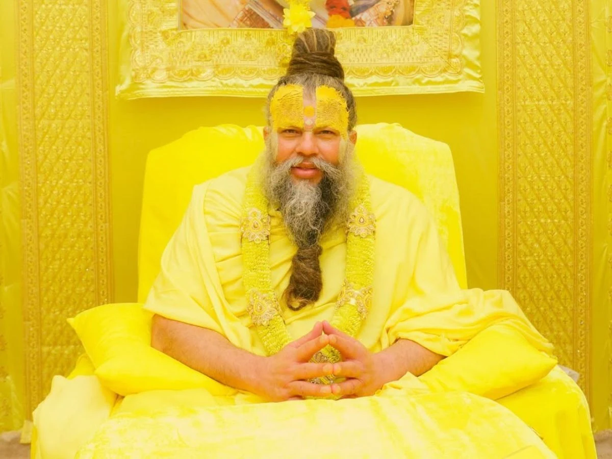 ପ୍ରେମାନନ୍ଦ ମହାରାଜଙ୍କୁ କିଡନୀ ଦେବାକୁ ‌କହି ଟ୍ରୋଲ ହେଲେ ରାଜ୍ କୁନ୍ଦ୍ରା